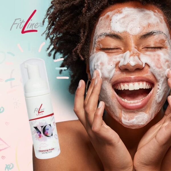 Routine saine pour les soucieux de leur apparence 13 FitLine® Young Care Mousse nettoyante
